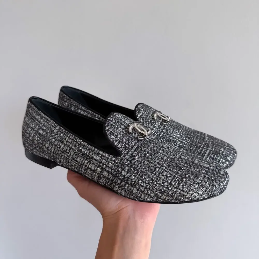 Chanel Fantasy Fabric Grosgrain Tweed CC Mocassin Loafers 39 Silver Black 9 NEW